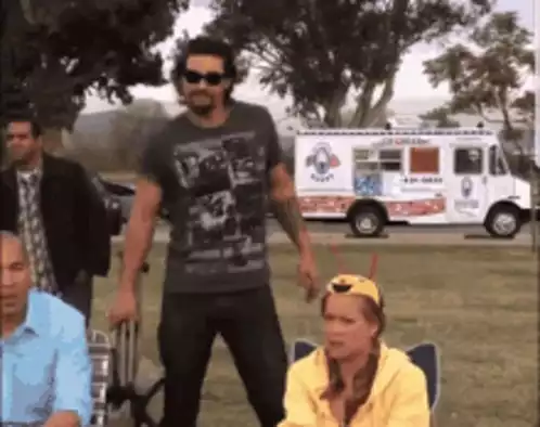 Jason Momoa Sits Down at Park