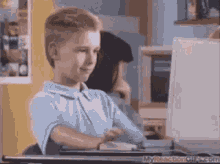 د Maciek لخوا GIF اپلوډ شوی