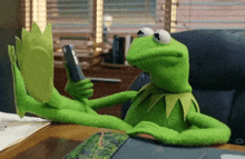 GIF diunggah dening Benjamin