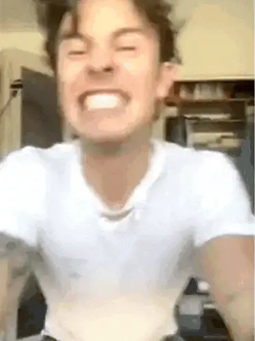 Shawn Mendes Excited Reaction (Twt Crulsmmr)