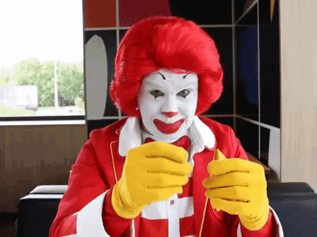 Ronald McDonald's Loud Reaction