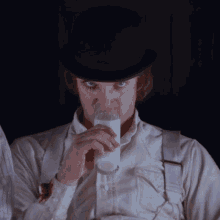 GIF Szilvi tarapyndan ýüklenen
