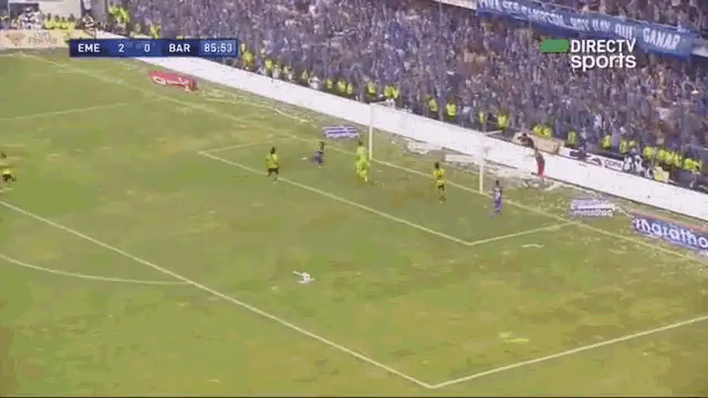 Emelec Scores a Goal in Soccer Match