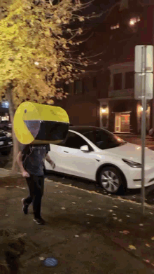GIF