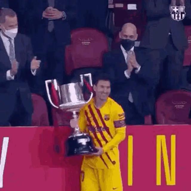 Lionel Messi Lifts Copa del Rey Trophy