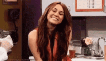 Miley Cyrus as Hannah Montana Smiles & Winks