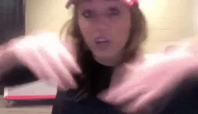 Miley Cyrus Deleting Twitter