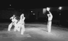Christ Marie上传的GIF