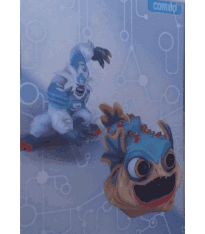 Invizimals Yeti Combo Explosion Sticker