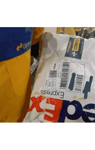 Correios FedEx Package Delivery