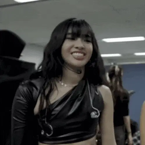 Katseye Sophia Smile Drop