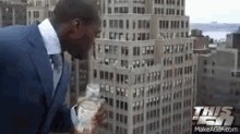 GIF