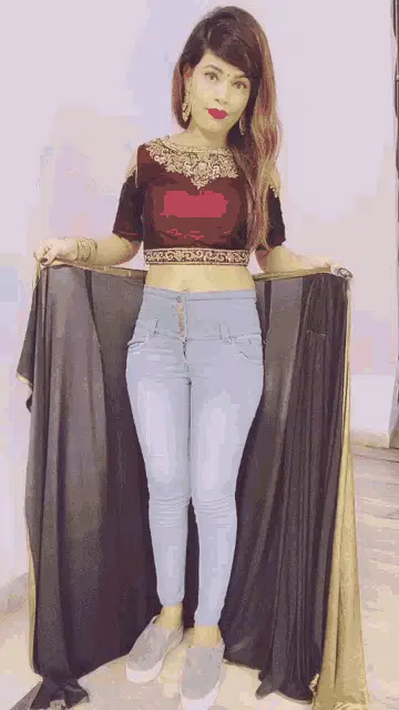 Aunty Hot Sareefans