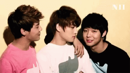 GIF 이미지