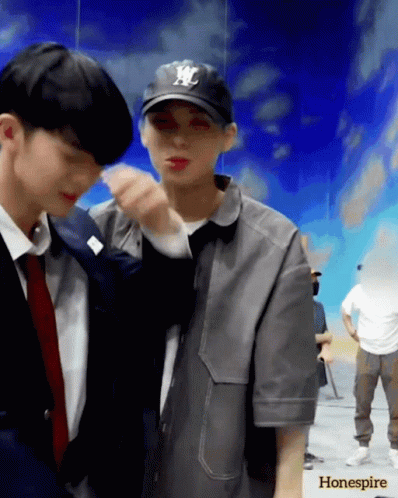 GIF 이미지