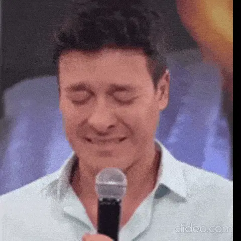 Faro Gugu Crying Emotionally