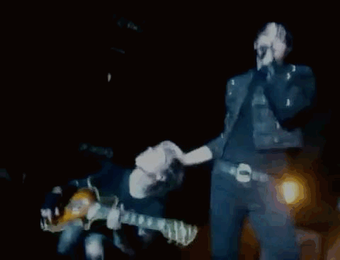 Frerard Puppy Play: Frank Iero & Gerard Way Live
