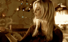 GIF gi-upload ni May
