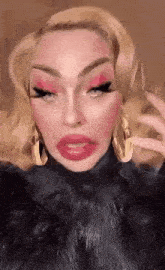 GIF
