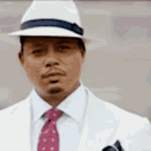 GIF eropgeluede vum Thomas
