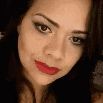 Make Mulher com Batom Vermelho