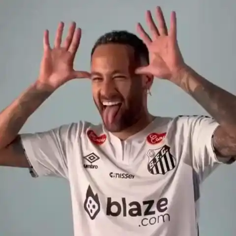 Football Legends: Hazard, Drogba, Messi, Suárez & Neymar