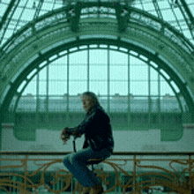 GIF