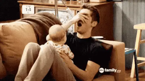 Feliz Dia Dos Pais: Pai e Bebê