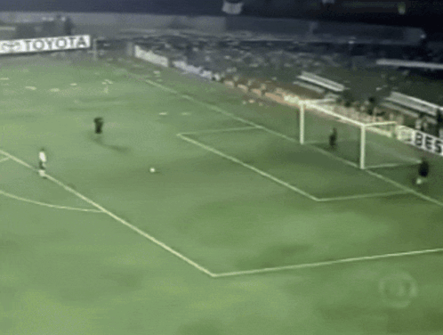 Palmeiras Corinthians: Marcos defende pênalti