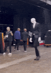 GIF