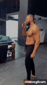 GIF
