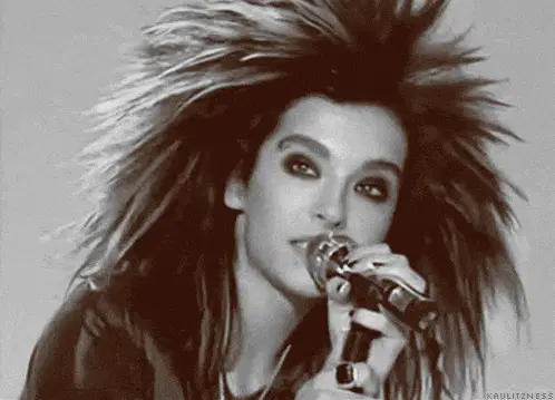 Bill Kaulitz Singing - Iconic Look