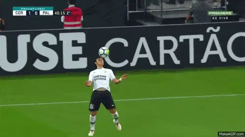 Corinthians: Angel Romero Head Juggling Skill