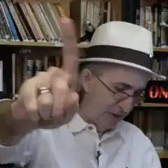 Geraldo Azevedo Gives Middle Finger