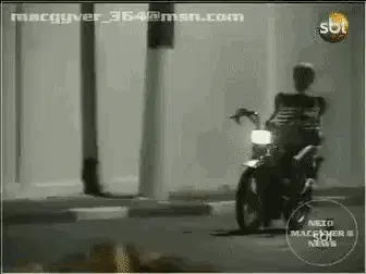 Silvio Santos: Pegadinha da Caveira Motociclista