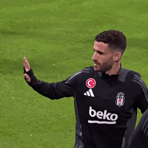 Beşiktaş Rafa Silva on the field