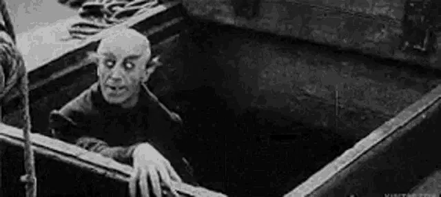 Unai Asar: Vampire Emerges from Coffin