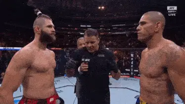 UFC 295: Alex Pereira vs Jiri Prochazka Face-Off