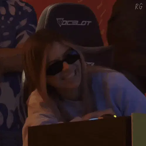 Rivers Gg Makes Corazón Gesture