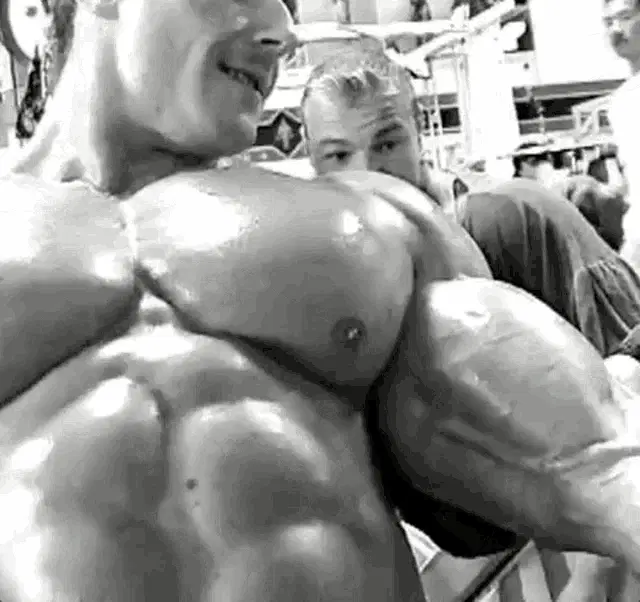 Jean Fux Bodybuilder Posing