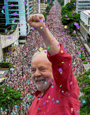 Lula em Celebração: Brasil Feliz