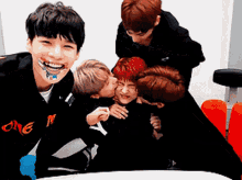 GIF 이미지