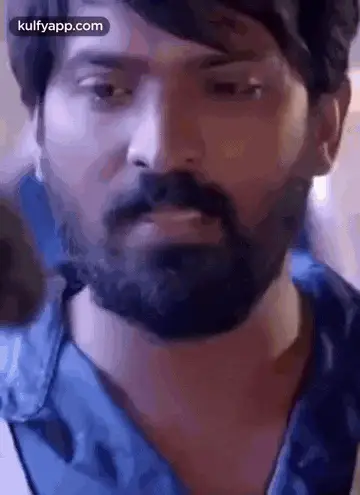 Vaibhav's Seductive Expression from Meyatha Maan
