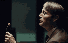 GIF gi-upload ni Michael