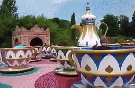 Le Pal: Tasses Magiques