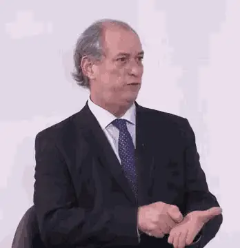 Ciro Gomes Dancing Meme
