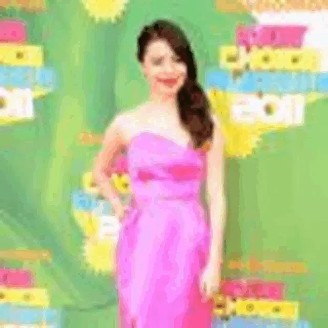 Miranda Cosgrove Pink Meme