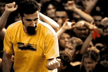 GIF tso los ntawm farouk