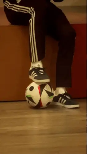 Pau Cubarsi's Impressive Ball Control Skill