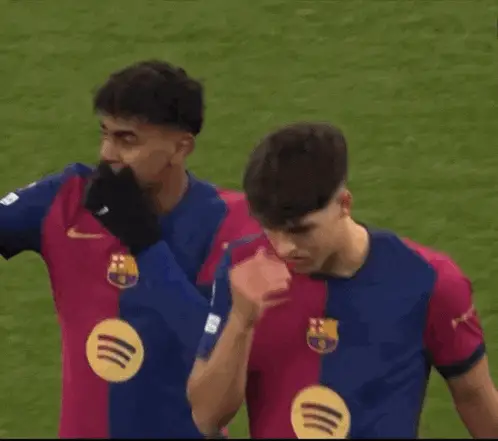 Yamal and Pau Cubarsi on the Field